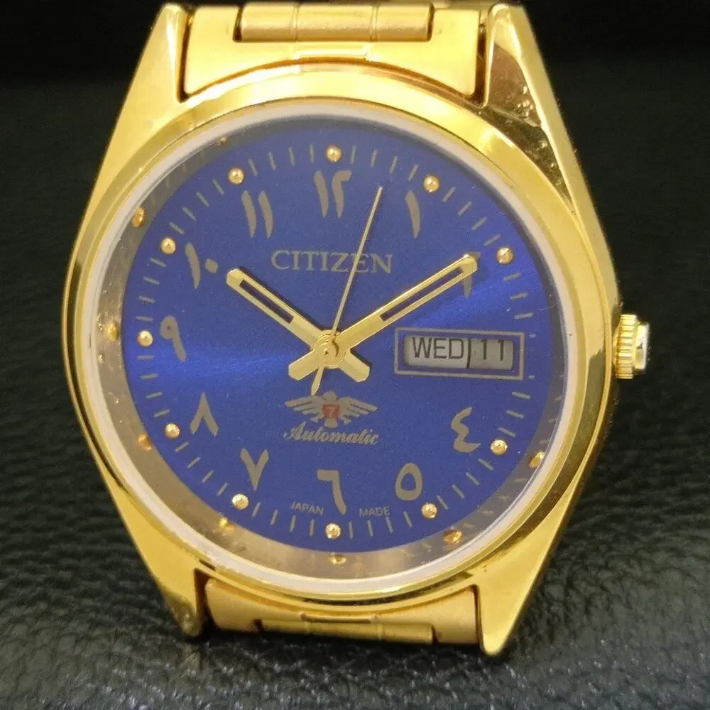 Vintage 1995 Arabic Citizen Automatic Mens Gold Watch W/daydate & Blue accents